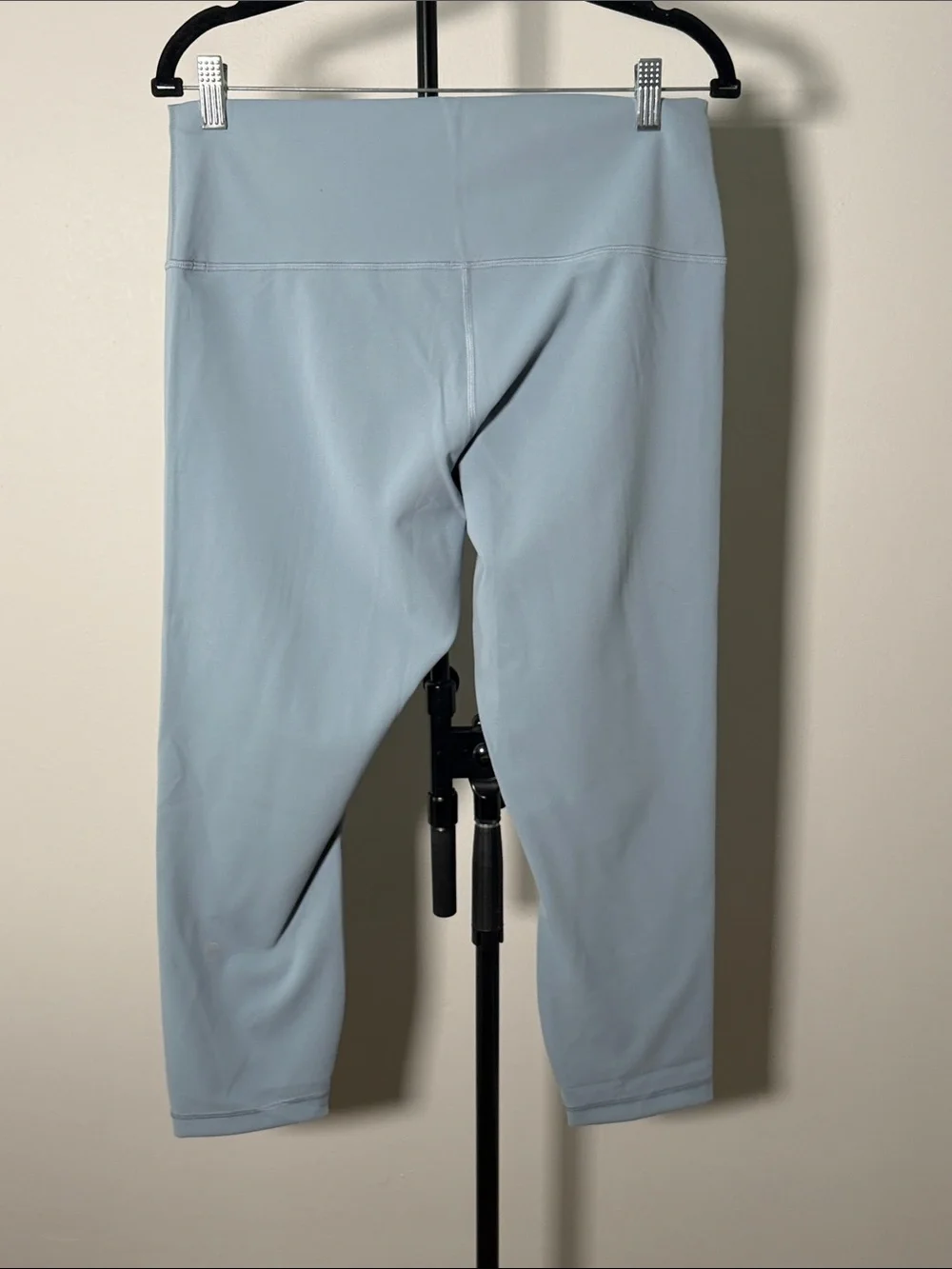 NWOT New Lululemon Wunder Train High-Rise Crop 23